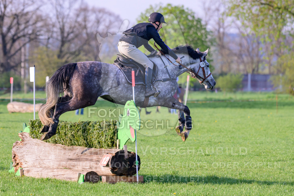 18042026-Gernlinden-02-0140 | Fokus Hufschlag Fotografie - Realisiert mit Pictrs.com