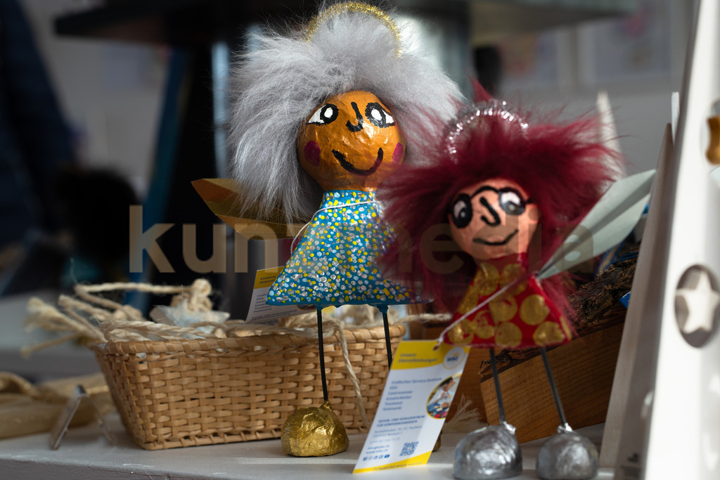 015_Villa Kunterbunt WBZ Vernissage _ Ausstellung_kunzmedia.ch | OnlineShop für Bilder kunzmedia.ch