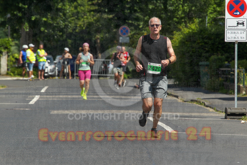 250621_1158_EV4_5739 | Sportfotografie im Rhein-Sieg Kreis, Köln, Bonn, NRW, Rheinland Pfalz, Hessen, etc. Unser Tätigkeitsfeld umfasst den Laufsport vom Volkslauf über den Marathon, Duathlon, Triathon bis zum Ultralauf wie Kölnpfad Ultra oder Schindertrail.