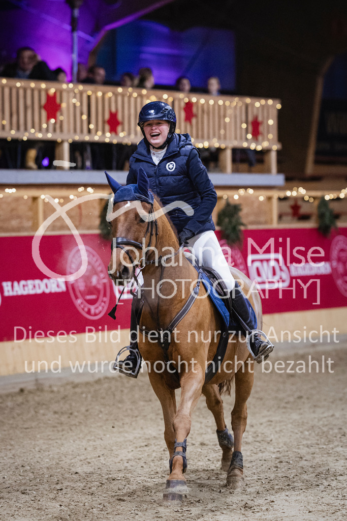 231118_PonyTrophy-229 | Deine schönsten Turniermomente als professionelle Fotos! Entdecke hochwertige Pferdesport-Fotografie im Online-Shop. Jetzt Fotos finden & bestellen!