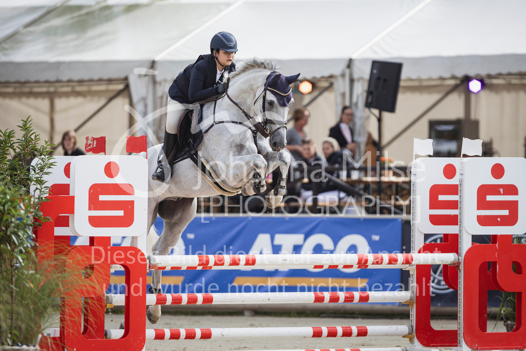 250713_BHO_Spring-WB-513 | Deine schönsten Turniermomente als professionelle Fotos! Entdecke hochwertige Pferdesport-Fotografie im Online-Shop. Jetzt Fotos finden & bestellen!