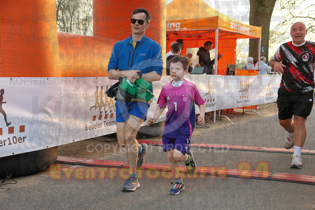 250328_1804_EX1_6627 | Sportfotografie im Rhein-Sieg Kreis, Köln, Bonn, NRW, Rheinland Pfalz, Hessen, etc. Unser Tätigkeitsfeld umfasst den Laufsport vom Volkslauf über den Marathon, Duathlon, Triathon bis zum Ultralauf wie Kölnpfad Ultra oder Schindertrail.