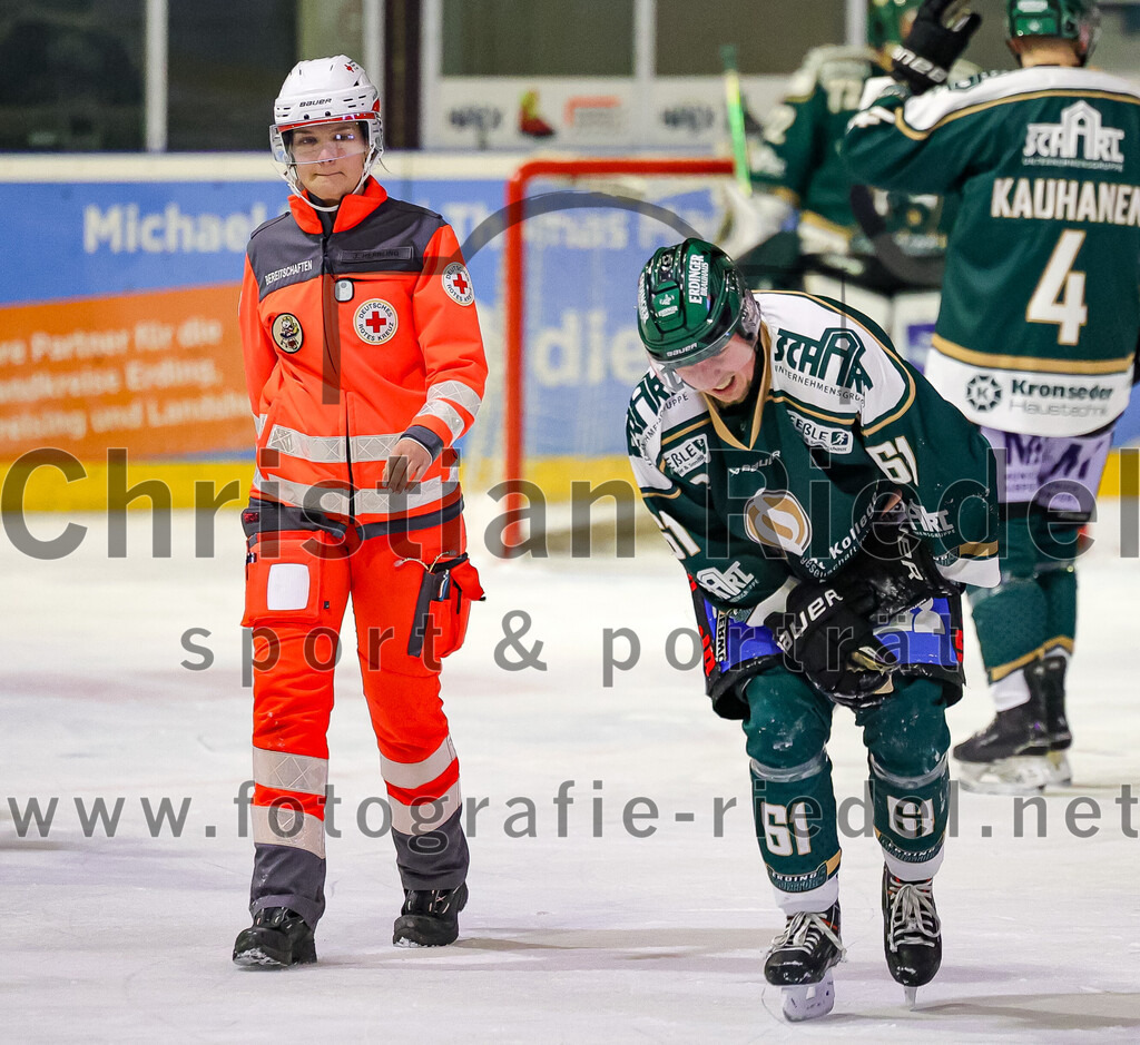 2026-01-06_135_TSV_Erding_gegen_EV_Lindau_Islanders | Erding, Deutschland, 06.01.2026:Eishockey, Oberliga Süd 2025 / 2026, 35. Spieltag, TSV Erding gegen EV Lindau Islanders, Endergebnis: 2:5Dennis Miller (Erding Gladiators, #61)Foto: Christian Riedel / fotografie-riedel.net