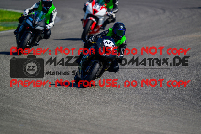 MaZZes_FotoMatrix_240520_6007705_3406 | INST