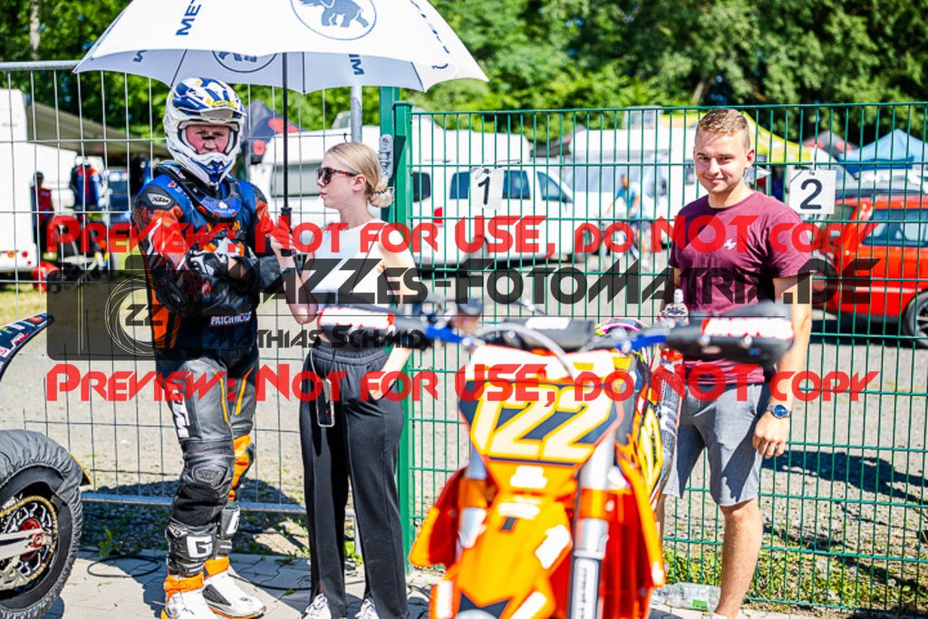 MaZZes_FotoMatrix_220703_8784 | S2