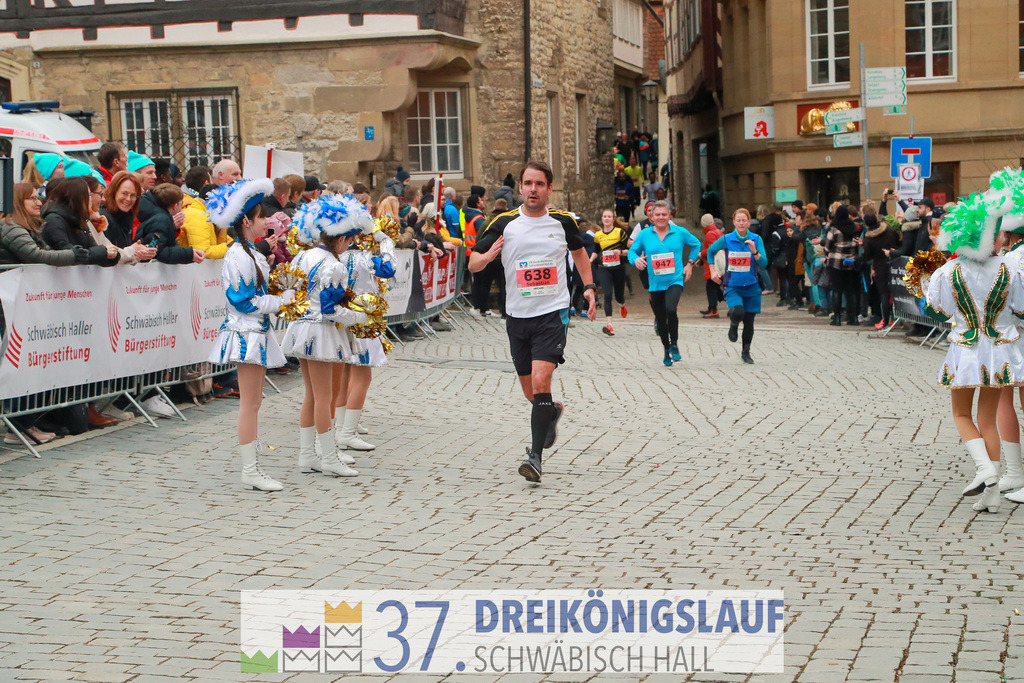 VR Bank Hauptlauf 10000m | 3 Koenigslauf 2023 - Realisiert mit Pictrs.com