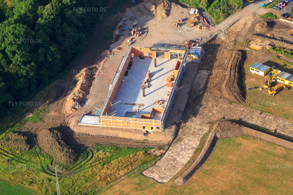 Luftbild: Baustelle EDEKA Neubau in der Lauterburger Straße in Kandel im Bundesland Rheinland-Pfalz in Deutschland. Foto: IMG_69785.jpg vom 04.07.2014 durch Werner Riehm/FLY-FOTO.de