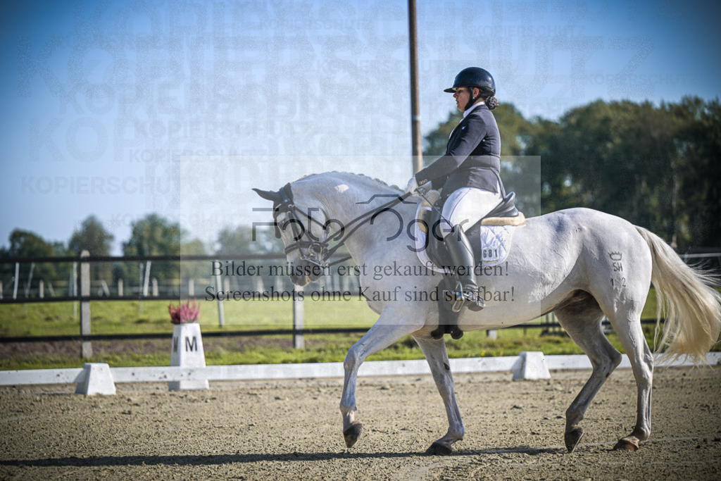 DOS_0310 | Entdecke hochwertige Reitturnierfotos von Foto Oger. Professionell, emotional und authentisch – jetzt Lieblingsmomente im Shop bestellen.Deutschlandweite Turnierfotografie. - Realisiert mit Pictrs.com