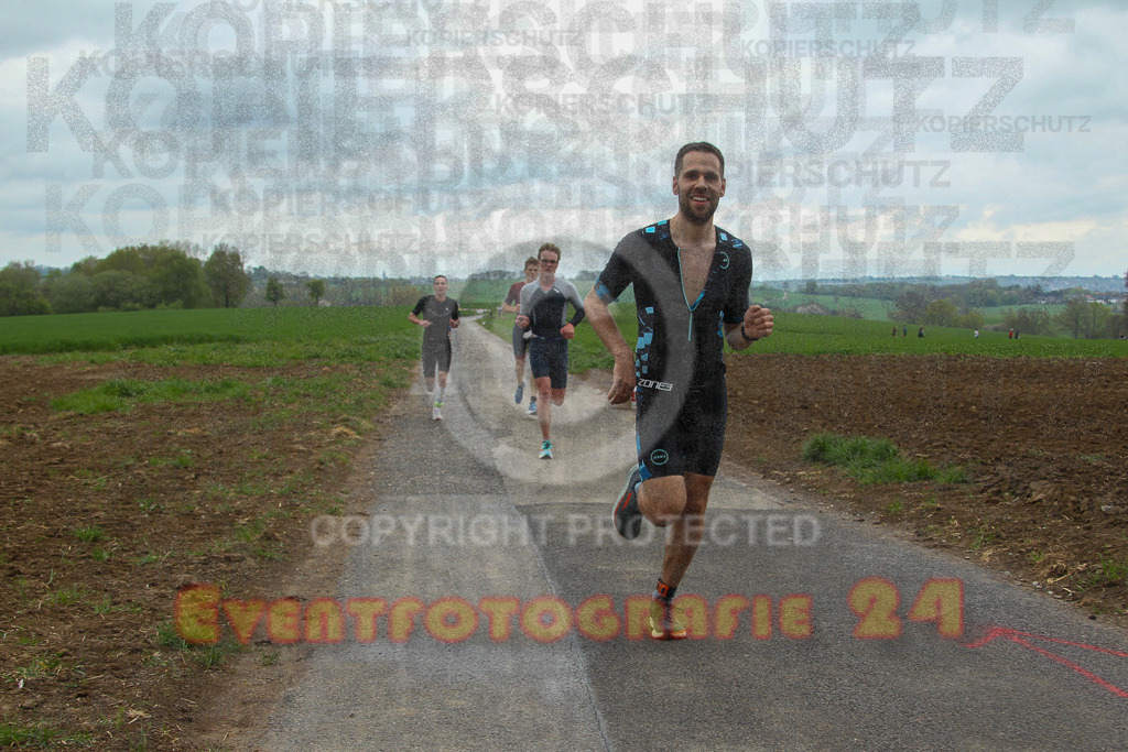 250413_1124_EV4_7683 | Sportfotografie im Rhein-Sieg Kreis, Köln, Bonn, NRW, Rheinland Pfalz, Hessen, etc. Unser Tätigkeitsfeld umfasst den Laufsport vom Volkslauf über den Marathon, Duathlon, Triathon bis zum Ultralauf wie Kölnpfad Ultra oder Schindertrail.