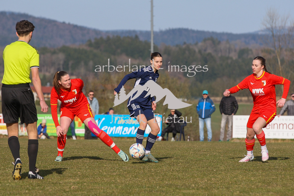 993T6013 | #13, Leonie Knötig