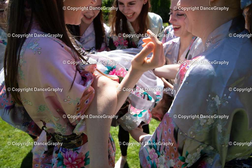 GPHY4020 | DanceGraphy - Realisiert mit Pictrs.com