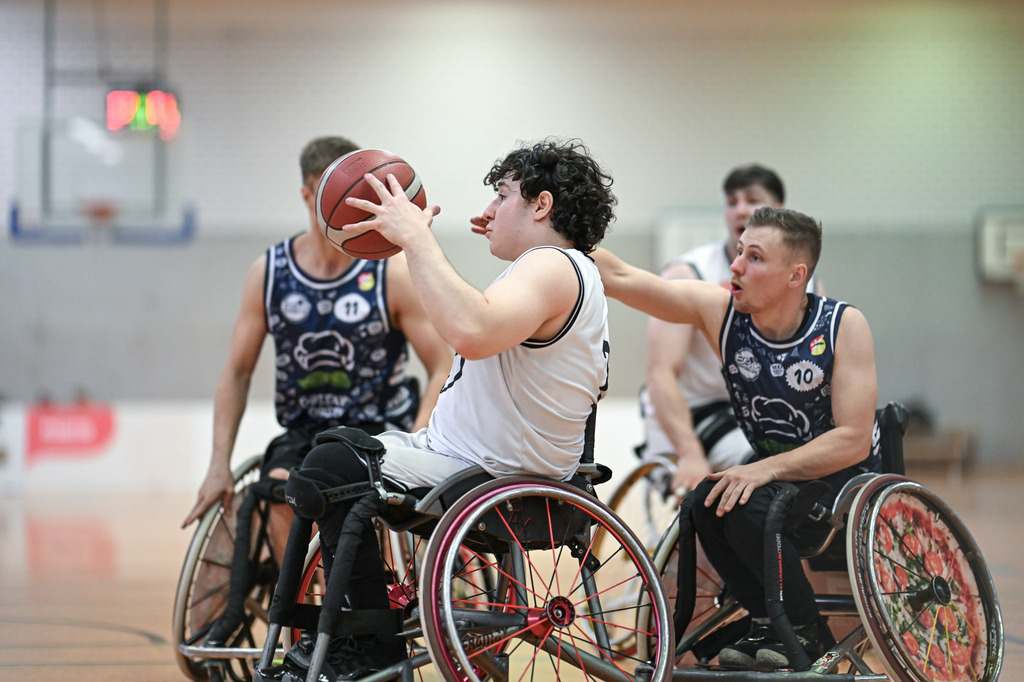 gml_078 | Fotos von Basketballspielen aus dem Raum NRW fotografiert von Gero Mueller-Laschet und Daniel Schaefer - Realisiert mit Pictrs.com