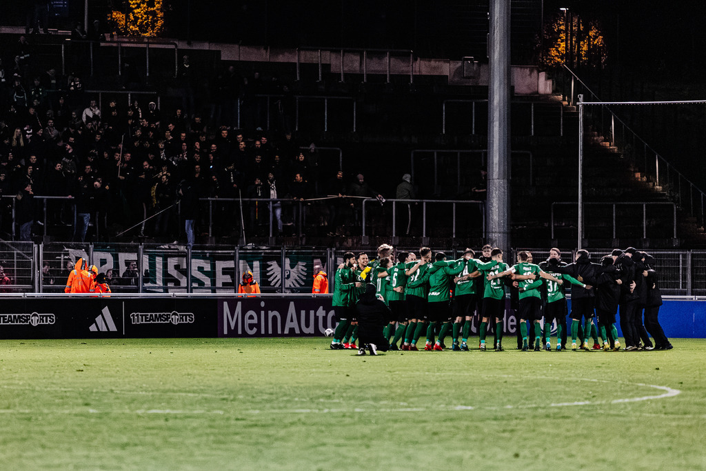 Regionalliga West, Saison 2022/2023, 10. Spieltag: FC Schalke 04 II - SC Preußen Münster | Regionalliga West, Saison 2022/2023, 10. Spieltag, FC Schalke 04 II empfängt SC Preußen Münster im Parkstadion in Gelsenkirchen. Foto: sportfotografie.ms | Markus Paletta - Realisiert mit Pictrs.com