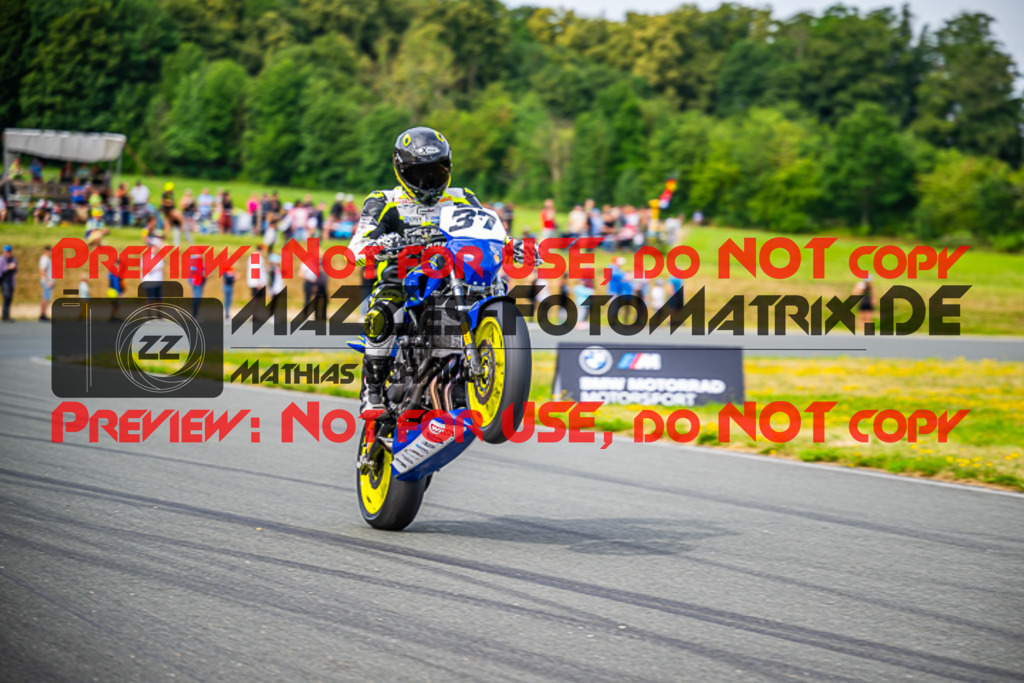 MaZZes_Fotomatrix_20230723_6021986_6024 | TWIN CUP