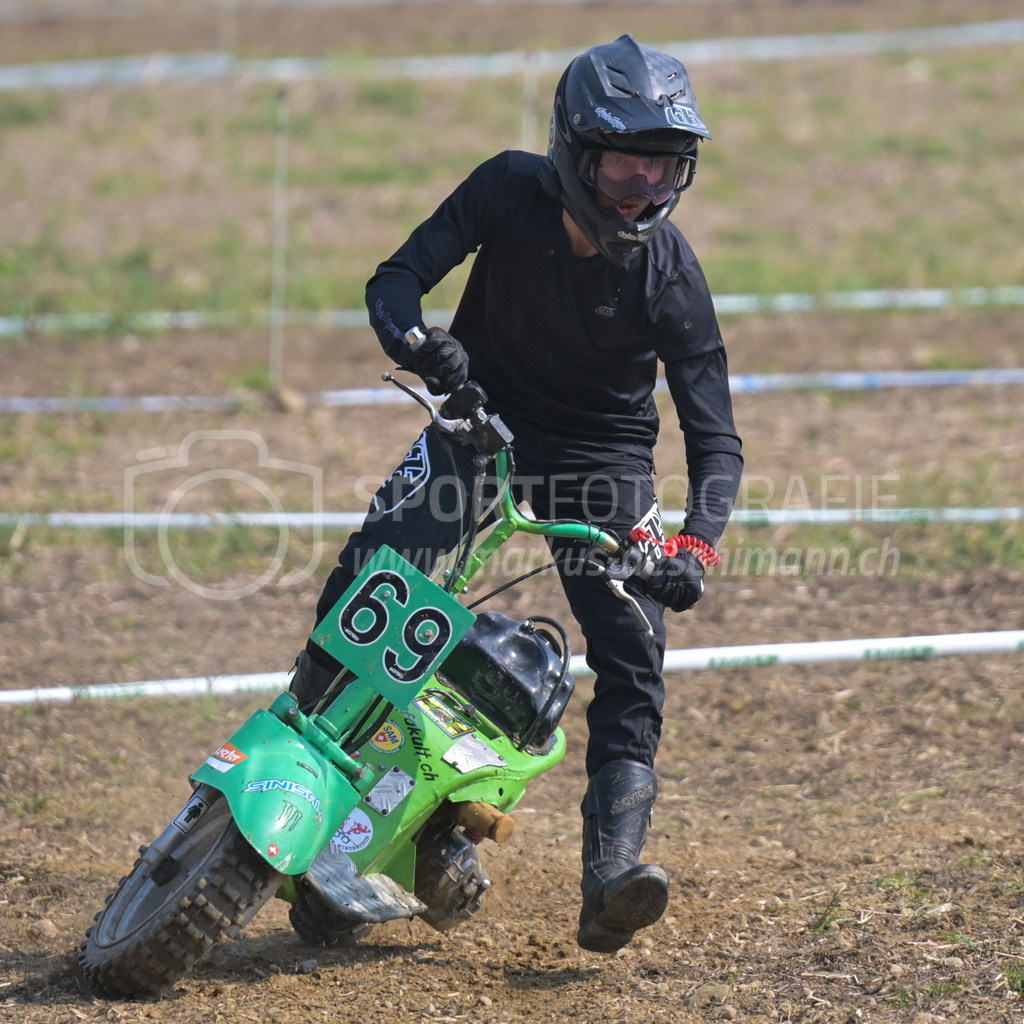 Motortrotti-Rennen Buch am Irchel - 16. August 2025 | Motortrotti-Rennen Buch am IrchelBuch am Irchel, Kt. ZürichBild: Sportfotografie Markus Aeschimann | www.markus-aeschimann.ch - Realisiert mit Pictrs.com