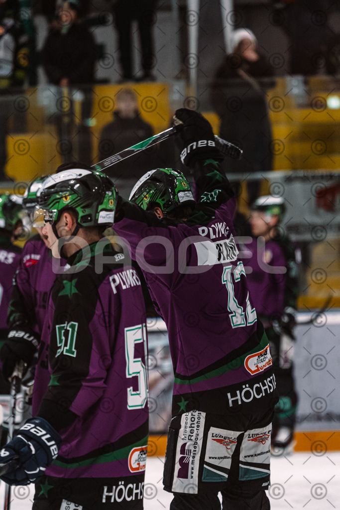 Alligators_vs_Memmingen_05_12_2025-030 | Höchstadt Alligators Fotogalerie: Eishockey-Action aus Franken. Professionelle Spielfotos, Portraits & Stadionbilder zum Download. Jetzt entdecken! - Realisiert mit Pictrs.com