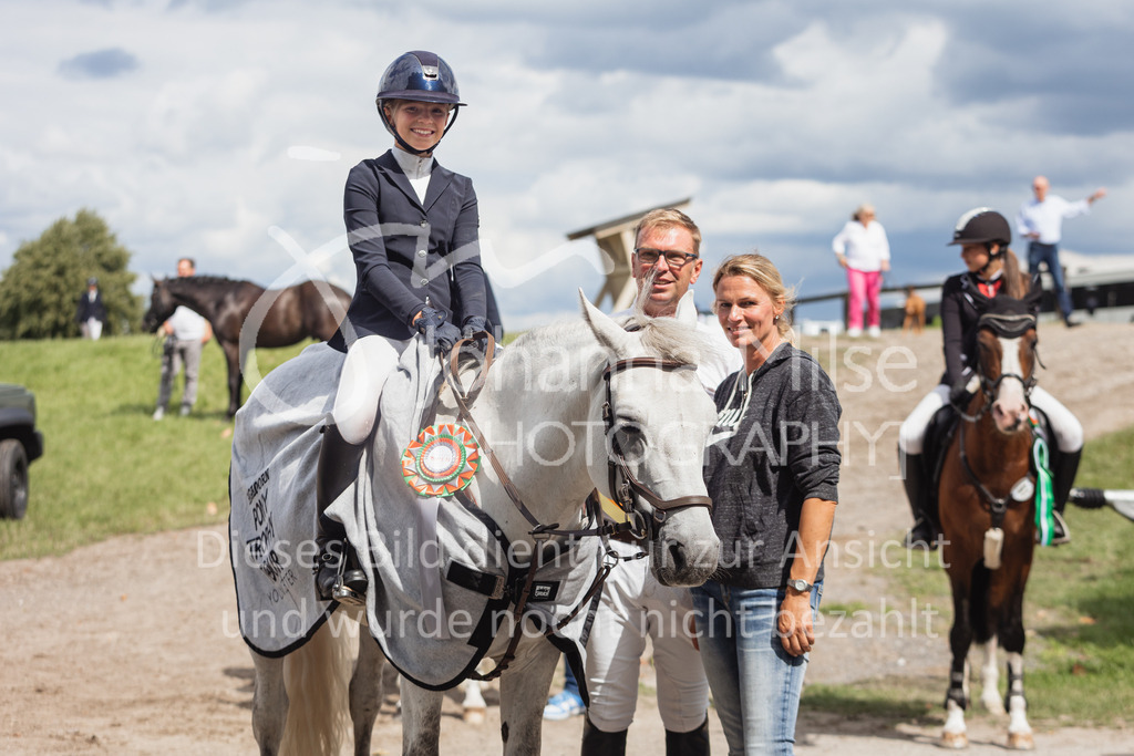 230729_BHO_PonyTrophy-621 | Deine schönsten Turniermomente als professionelle Fotos! Entdecke hochwertige Pferdesport-Fotografie im Online-Shop. Jetzt Fotos finden & bestellen!