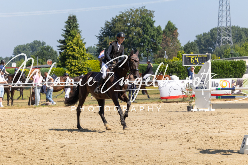7I8A2234 | melanie-engelhardt-photography - Realisiert mit Pictrs.com