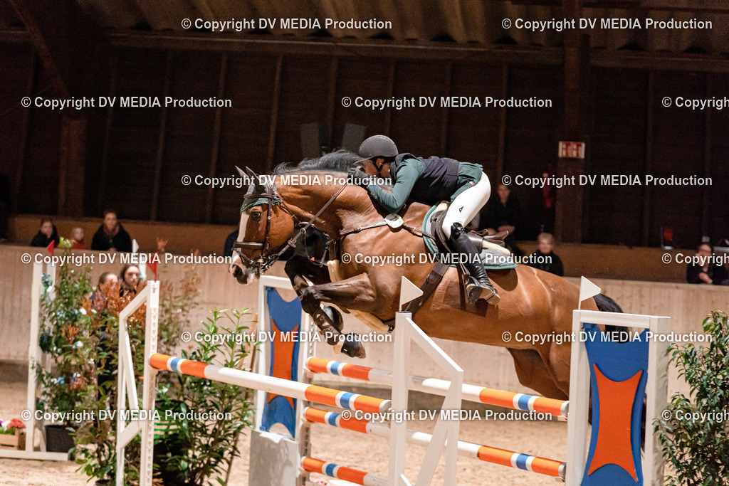 Springen Tag 1-883 | dv-media-shop - Realisiert mit Pictrs.com