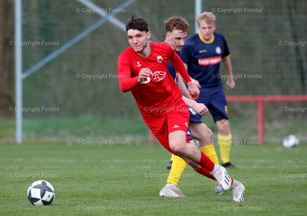 A_LUI_05052025_15 | SPORT,FUSSBALL LL.OST 05.04.2025 IM BILD: FINN RUDEL (OEDT1B)- LEON WOEGERBAUER (PUTZLEINSDORF) FOTO:  FOTOLUI