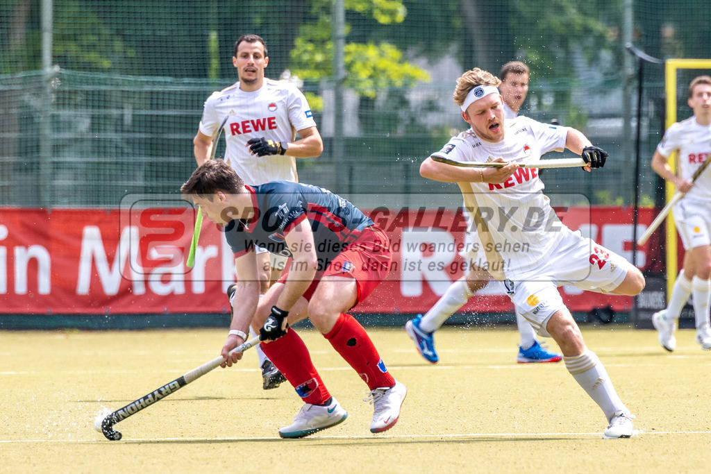 SFE_20230521_0045 | 1. Bundesliga Hockey Viertelfinale 3 Herren Rot-Weiss Köln - Berliner HC am 21.05.2023 in Köln (KTHC Stadion Rot-Weiss Köln Tennis and Hockey Club), Photo: Stephan Fehrmann 2023 (Sports-Gallery),Thies Ole Prinz ( Rot-Weiss Köln #23 )