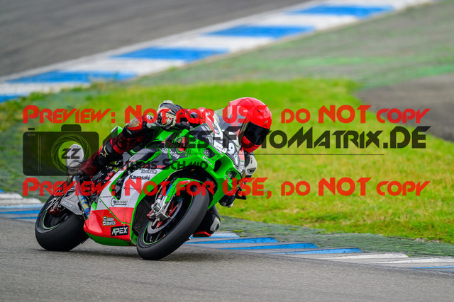 MaZZes_FotoMatrix_240521_6007705_1213 | WEISS