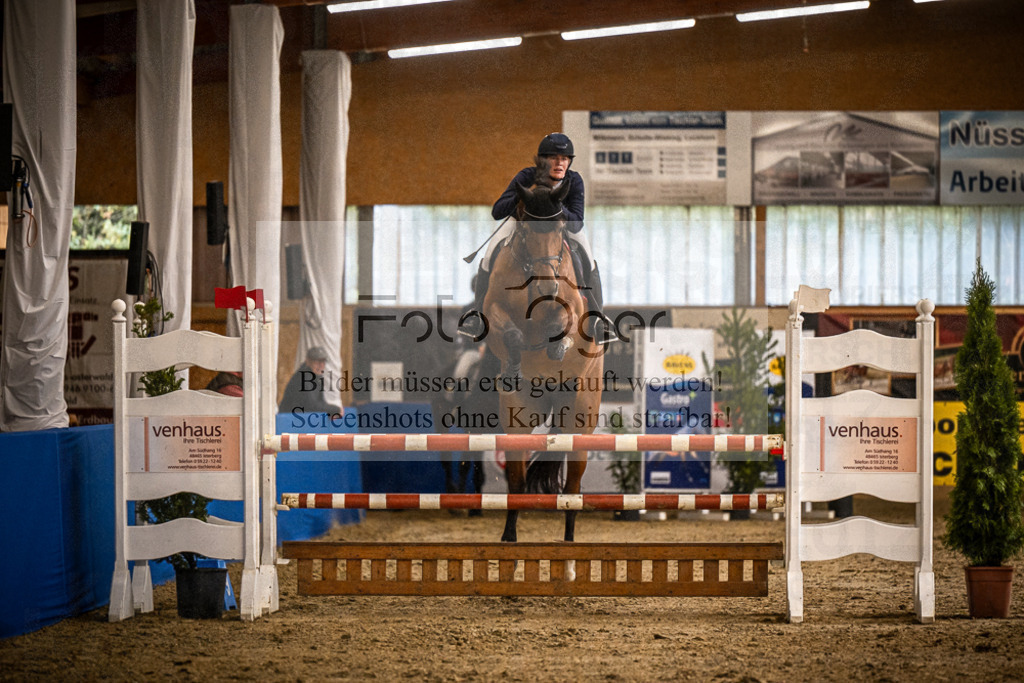 DOS_B1276 | Entdecke hochwertige Reitturnierfotos von Foto Oger. Professionell, emotional und authentisch – jetzt Lieblingsmomente im Shop bestellen.Deutschlandweite Turnierfotografie. - Realisiert mit Pictrs.com