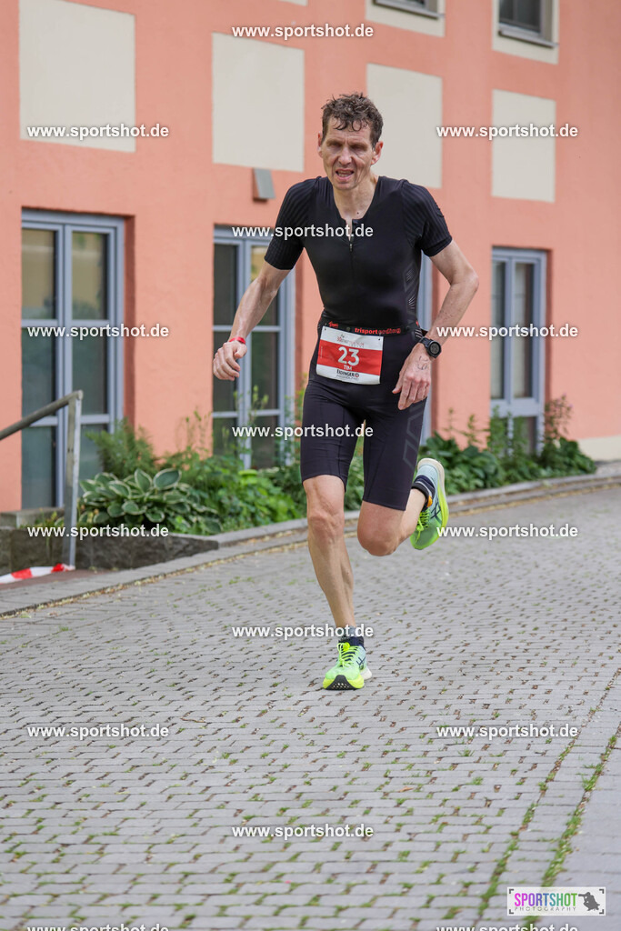 KSZ_6161 | Stadttriathlon Erding 2025. #yourpictrs #sportshot_your_pictrs @Sportshotphotography #stadttriathlonerding Copyright: www.sportshot.de