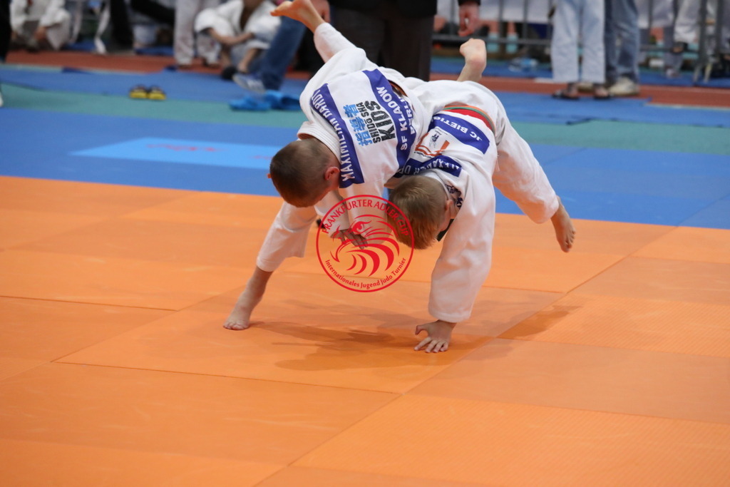 1J7A3095 | Fotos vom Adler Cup - Pictures from Adler Cup

Hier findet Ihr alle Eindrücke und großen Momente der Adler Cup Wochenenden. Here you will find all impressions and great moments of the Adler Cup weekends. - Realisiert mit Pictrs.com