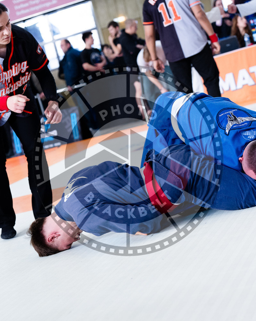 20251122PBB12582 | Athletes compete during the Grappling Industries Berlin Jiu-Jitsu and Grappling Championship, on November 22, 2025 in Berlin, Germany. © photoblackbelt