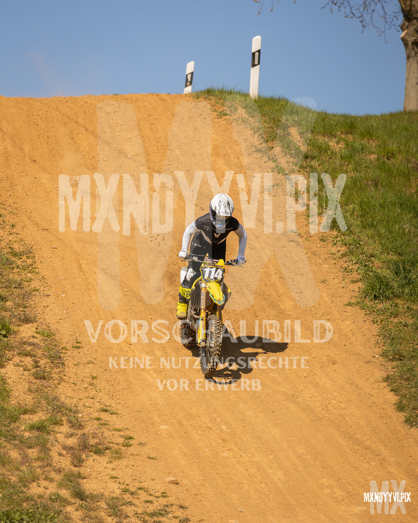 866A3056 | mxndyyvipix