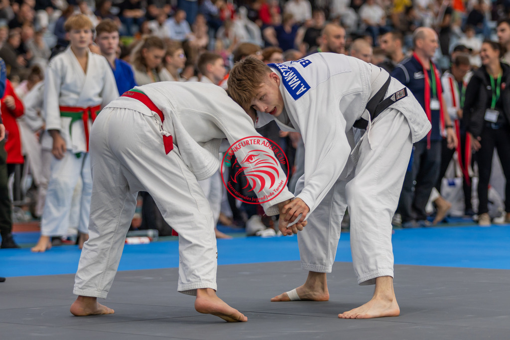 Internationaler Adler Cup 2024 | Foto vom Internationalen Adler Cup Judo Turnier im Sport- und Freizeitzentrum Kalbach im Oktober 2024 - Realisiert mit Pictrs.com