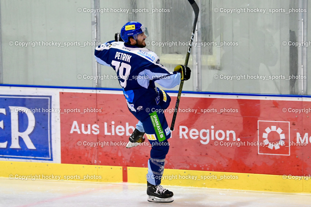 ESC Steindorf vs. MET PHOTOVOLTAIK HORNETS SPITTAL | Jubel #79 Petrik Benjamin ESC Steindorf, ESC Steindorf vs. MET PHOTOVOLTAIK HORNETS SPITTAL, ESC Steindorf vs. MET PHOTOVOLTAIK HORNETS SPITTAL am 26.10.2024 in Steindorf (Ossiachersee Halle), Austria, (Photo by Bernd Stefan)