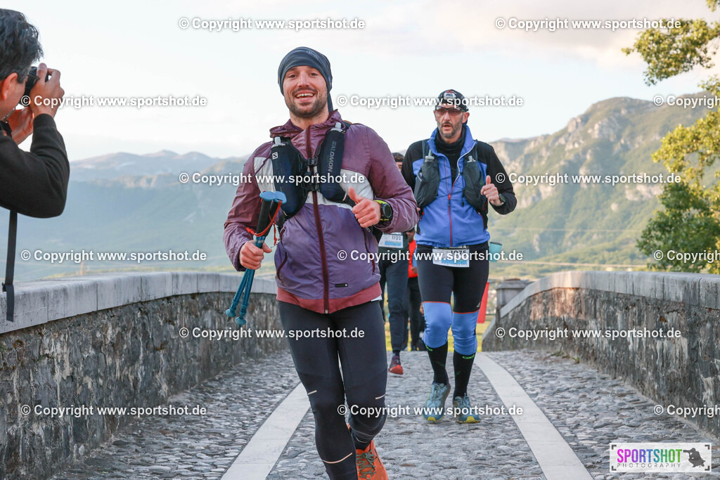 6R3A0125 | Ultra Trail Vipava Valley - Slovenia Trail Running 2024                                                        @Ultra Trail Vipava Valley - Slovenia             @Sportshotphotography                                  PhotoCredit : www.sportshot.de