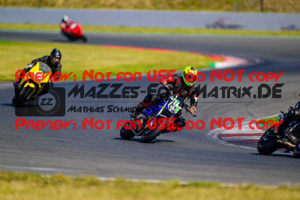 MaZZes_FotoMatrix_240725_6007705_8699 | GRUEN