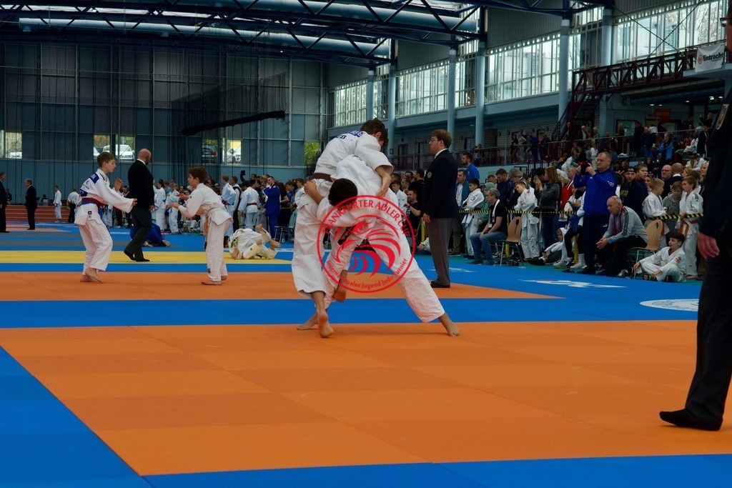 RAS_7826 | Fotos vom Adler Cup - Pictures from Adler Cup

Hier findet Ihr alle Eindrücke und großen Momente der Adler Cup Wochenenden. Here you will find all impressions and great moments of the Adler Cup weekends. - Realisiert mit Pictrs.com