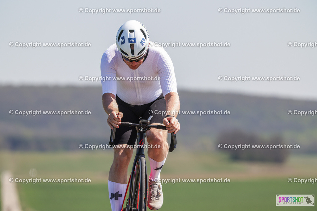 368A2874 | Neusiedlersee Radmarathon 2026@sportshot_your_pictrs #yourpictures#roadtowm2029 #nrm #neusiedlerseeradmarathon #neusiedlersee #neusiedlerseetourismus #burgenland #mörbisch #nrm26 #burgenlandtourismus #voglundco #poweredbyburgenlandtourismus #radsport #rad #marathon #ucigranfondo #visitburgenland #ucigranfondoworldseries