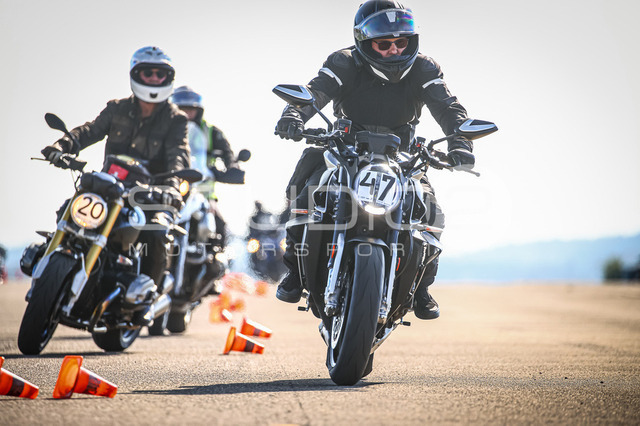 0047-260418_NOE-024_47 | Deine Full-Service-Agentur für ✔️Videoproduktionen und ✔️Motorsportfotografie Jetzt Angebot anfragen!