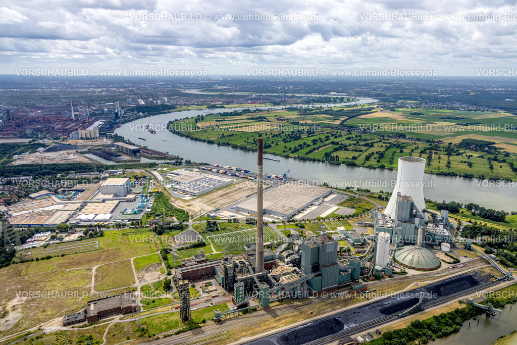 Duisburg240701990-Nord | Luftbild, Duisburg-Nord, duisport logport VI (Sechs), STEAG Kraftwerk Walsum, Fluss Rhein und Nordhafen Walsum, Blick nach Rheinberg und NSG Naturschutzgebiet Rheinaue Binsheim,, Fernsicht und blauer Himmel mit Wolken, Alt-Walsum, Duisburg, Ruhrgebiet, Nordrhein-Westfalen, Deutschland