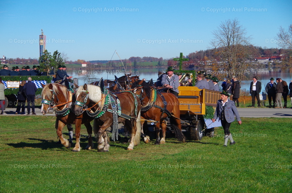 IMGP7495 | fotografiert von Axel PollmannLeonhardi Wallfahrt Benediktbeuern und Murnau, Fronleichnam, Fasching, Landschaft im Loisachtal und Benediktbeuern  - Realisiert mit Pictrs.com