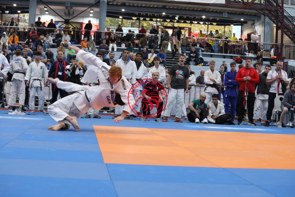 1J7A2875 | Fotos vom Adler Cup - Pictures from Adler Cup

Hier findet Ihr alle Eindrücke und großen Momente der Adler Cup Wochenenden. Here you will find all impressions and great moments of the Adler Cup weekends. - Realisiert mit Pictrs.com