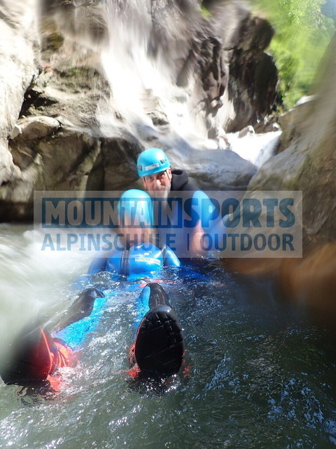 P8020275 | Bestelle die Bilder deines Berg- oder Wasser-Abenteuers mit Mountain Sports bequem von zu Hause aus direkt über unseren Online Fotoshop von pictrs.com. - Realisiert mit Pictrs.com