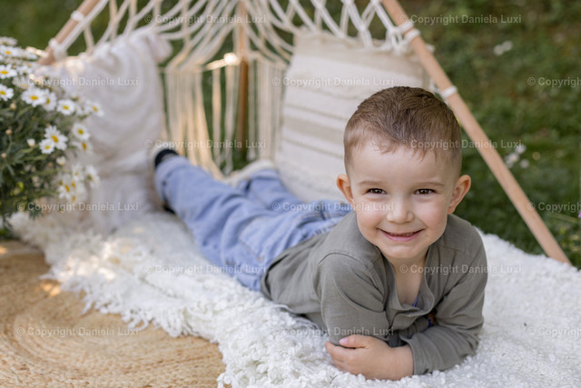 R6__0461 | Professionelle Kindergartenfotografie in Bayern - liebevolle, natürliche Kinderfotos. Jetzt Galerie ansehen und Lieblingsbilder bestellen! - Realisiert mit Pictrs.com