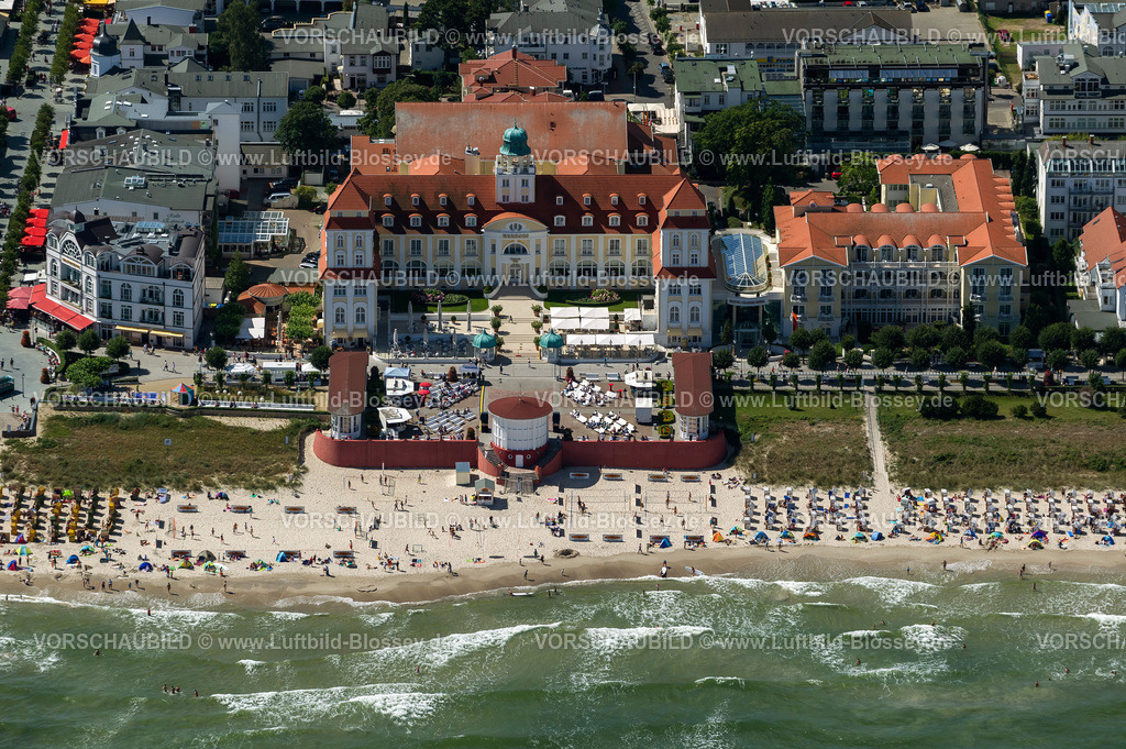 Ruegen12083313Binz | Luftbild, Strand von Binz mit Kurhaus Binz,  Binz, Insel Rügen, Mecklenburg-Vorpommern, Deutschland, Europa