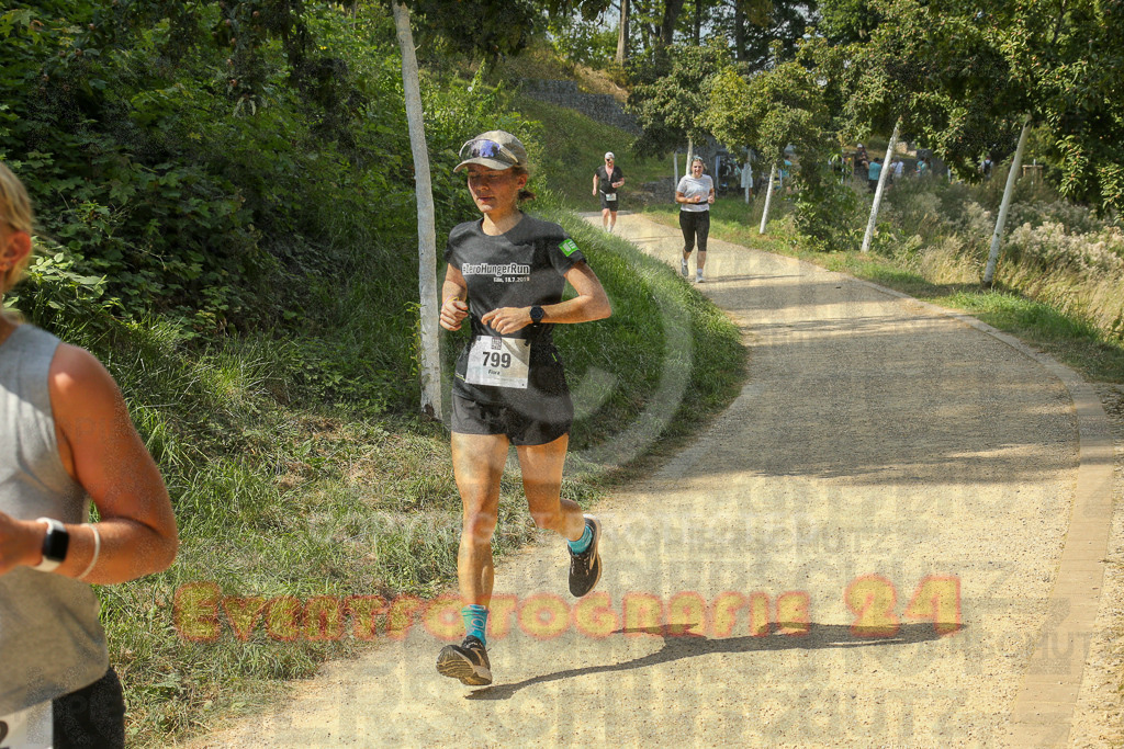250824_1454_EX1_7993 | Sportfotografie im Rhein-Sieg Kreis, Köln, Bonn, NRW, Rheinland Pfalz, Hessen, etc. Unser Tätigkeitsfeld umfasst den Laufsport vom Volkslauf über den Marathon, Duathlon, Triathon bis zum Ultralauf wie Kölnpfad Ultra oder Schindertrail.