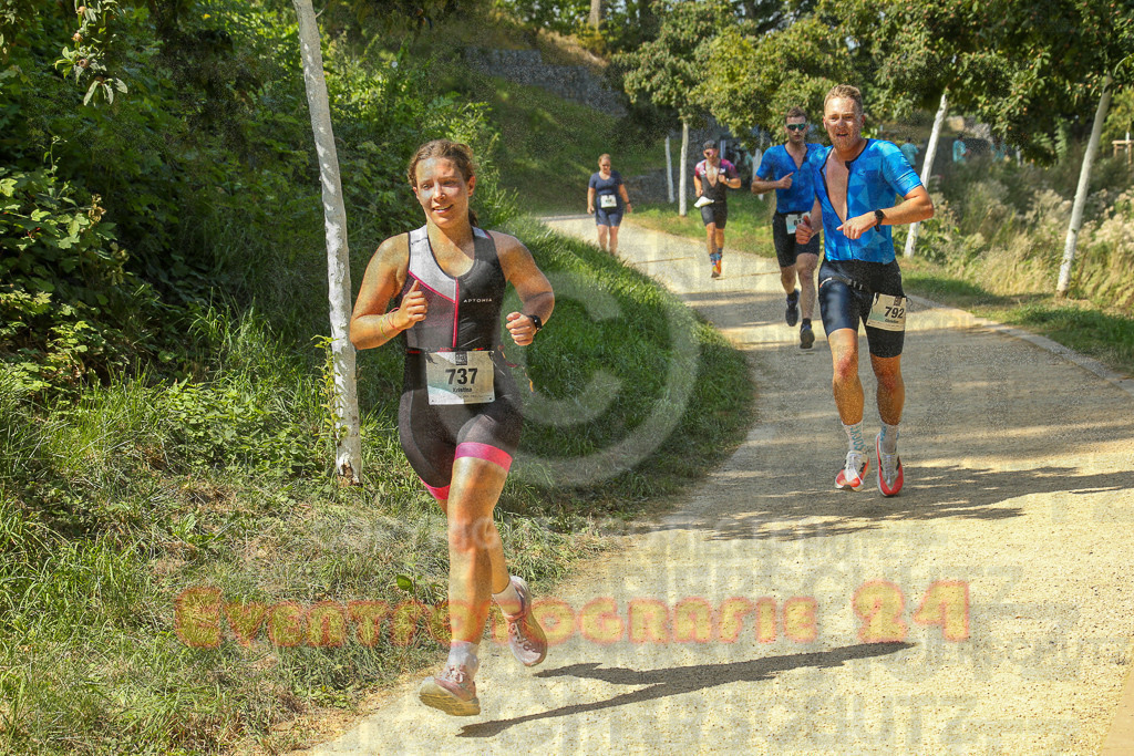 250824_1437_EX1_6890 | Sportfotografie im Rhein-Sieg Kreis, Köln, Bonn, NRW, Rheinland Pfalz, Hessen, etc. Unser Tätigkeitsfeld umfasst den Laufsport vom Volkslauf über den Marathon, Duathlon, Triathon bis zum Ultralauf wie Kölnpfad Ultra oder Schindertrail.