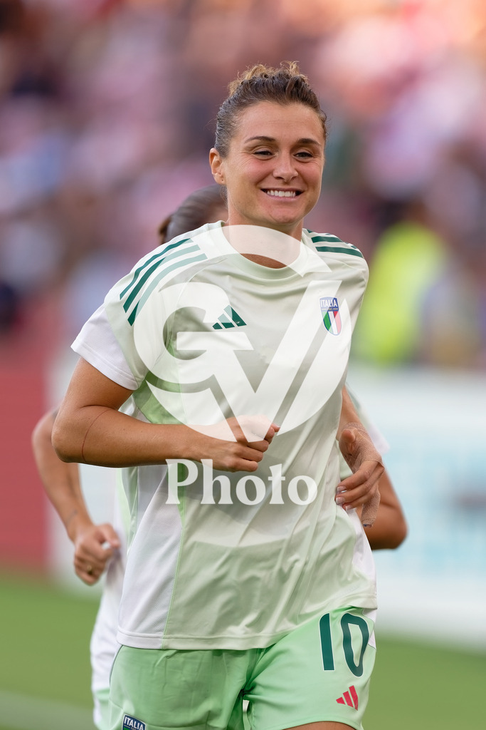 England v Italy - UEFA Women's EURO 2025 Semi-Final | GENEVA, SWITZERLAND - JULY 22:  Cristiana Girelli of Italy  during warm-up prior the UEFA Women's EURO 2025 Semi-Final match between England and Italy at Stade de Geneve on July 22, 2025 in Geneva, Switzerland. (Photo by Giuseppe Velletri/Sports Press Photo/Getty Images)