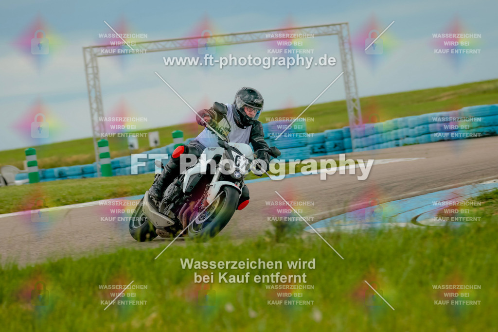 _7D21525 | Hier findet Ihr Bilder von Touristenfahrten auf der Nürburgring Nordschleife oder von anderen Veranstaltungen die ich besucht habe. Viel Spass beim Durch Schauen 