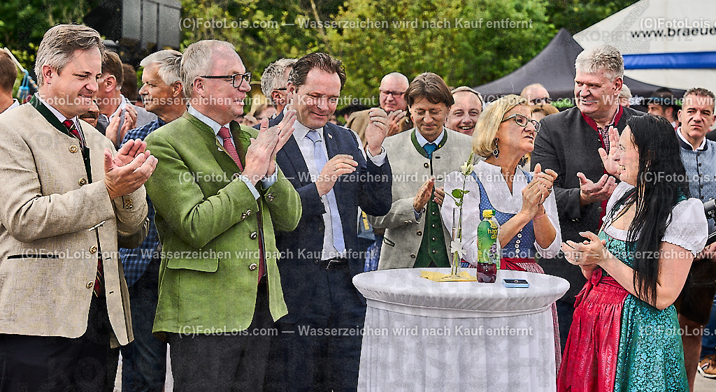 ALP8933_MESSE_LAND-FORST-JAGD_Wieselburg_Ehrengaeste | (C)FotoLois.com, Alois Spandl, WIESELBURGER MESSE LAND-FORST-JAGD, Eröffnung mit Messerundgang mit BM Norbert Totschnig, LH Johanna Mickl-Leitner, LH-Stv. Stephan Pernkopf, LLK Johannes Schmuckenschlager, GF Marion Heim, Hannes Heindl, Bgm. Josef Leitner, Bgm. Franz Rafetseder, ..., Do 6. Juni 2024.