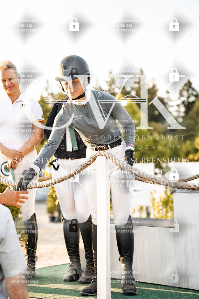 CK704024 | Turnierfotografie Pferdefotografie Trier Rheinland-Pfalz Pferdesport Reitsport Tierfotografie Sportfotografie Pferdevideo Pferdevideografie Equestrianvideography equestrianphotography  - Realisiert mit Pictrs.com